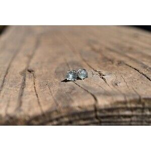 Montana sapphire stud earrings in 925 sterling silver with butterfly backs
